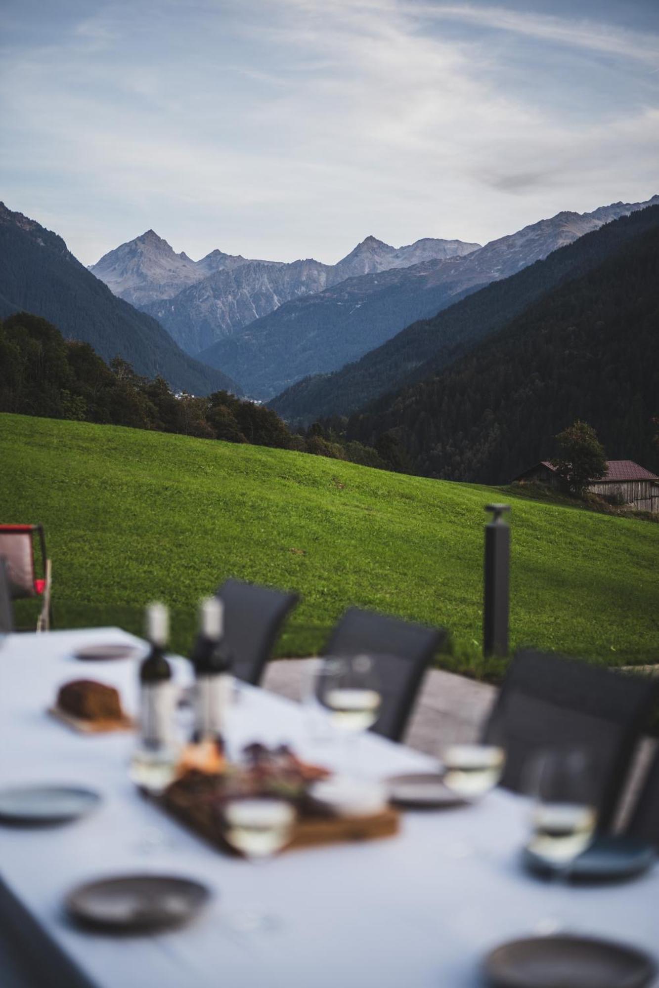 Tante Anna - Retreats Mit Weitblick Aparthotel Sankt Gallenkirch Εξωτερικό φωτογραφία